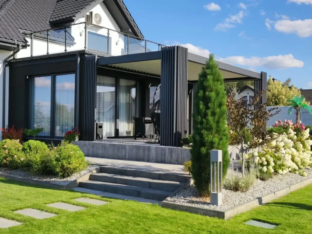 Ile kosztuje pergola aluminiowa i co wpływa na cenę?
